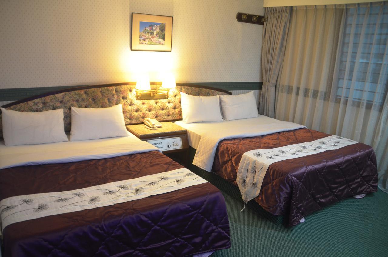 Guang Haw Hotel Тайнань Экстерьер фото